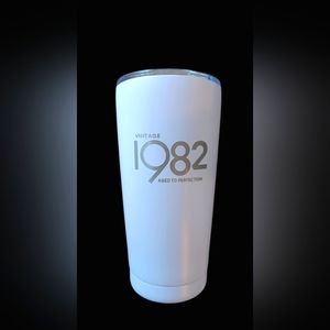1982 Insulated Tumbler